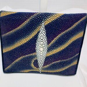 Men’s Genuine Stingray Leather Wallet – Bi-Fold | Multiple Card Slots